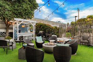 Lush, oasis-like lounge.