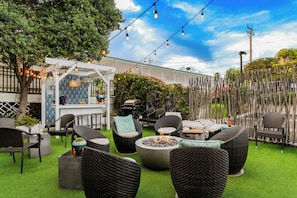 Lush, oasis-like lounge.