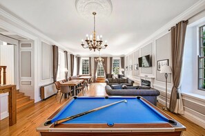 Holiday Home Swimming Pool