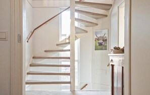 Entrance / Reception