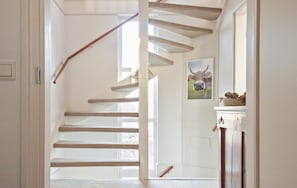 Entrance / Reception