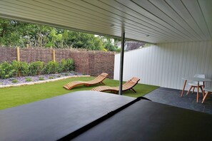 Garden [summer]