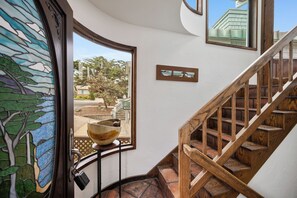 Stairs, Up to Living/Kitchen