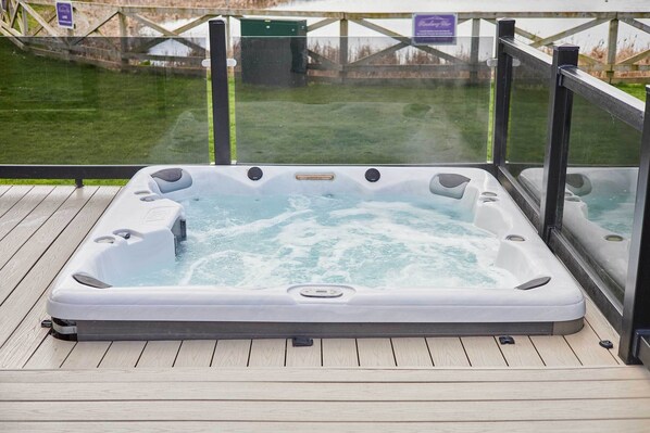 Henry Bolckow Lodge, Great Ayton - Host & Stay