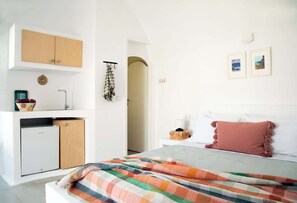 Bedroom area with double bed