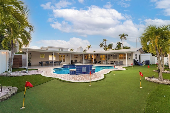 Pool