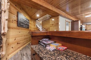 Spielezimmer