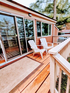 Enjoy the large deck with family & friends! Take advantage of the new grill!