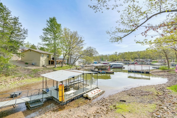 Roach Vacation Rental | 4BR | 2.5BA | Steps to Enter | 1,400 Sq Ft