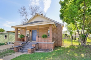 Property Exterior | Single-Story Home