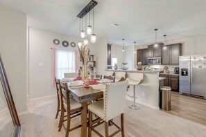 Dining Area | 1st Floor | Dishware/Flatware
