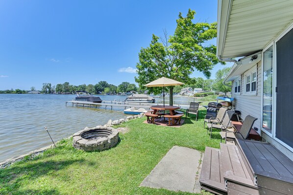 Coldwater Vacation Rental | 1BR | 1BA | 650 Sq Ft | 3 Steps Required