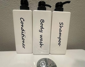 Ăquipements de salle de bain
