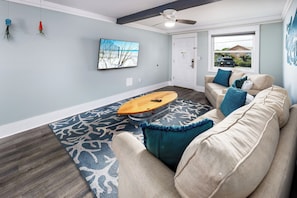 Living Room - Venus by the Sea, Okaloosa Island, Fort Walton Beach, FL Vacation Rentals