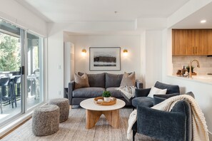 Complete luxury renovation (April 2025) - 3 Bedroom 2.5 Bath condo in The Lagoons. The perfect homebase for your next Whistler getaway.