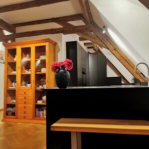 Ferienwohnung Violette - Zentrale Maisonette mit Garten und Ausblick