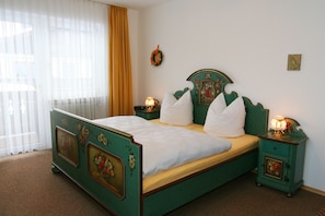 Ferienwohnung für 1-3 Personen, 70 qm, Wohnung 1 - Balkon, zwei separate Schlafzimmer-Schlafzimmer