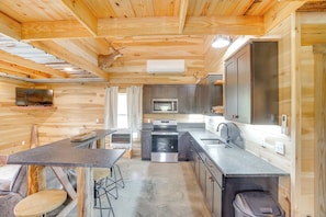 Kitchen | 1st Floor | Keurig