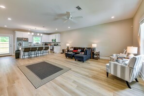 Living Room | 1st Floor | Central A/C & Heating | 75" Flat-Screen TV