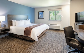 Unit with 1 Queen Bed