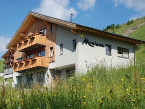 Haus Montana