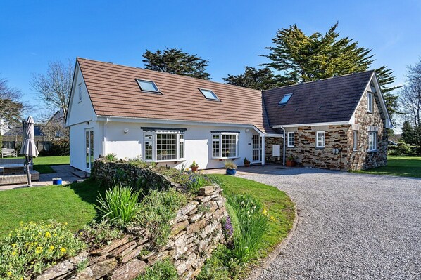 Extérieur maison de vacances [été]