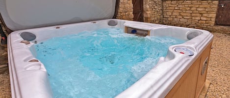 Holiday Home Swimming Pool