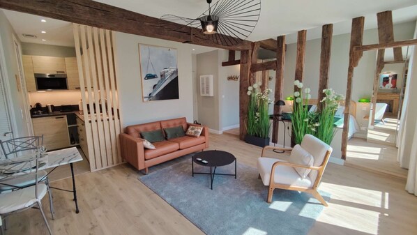 Le Normandie - Living room
