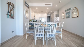 Smart dining table sets six