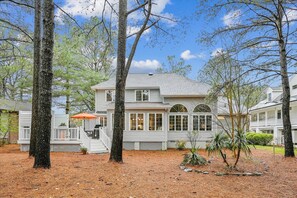 ,Back Elevation,