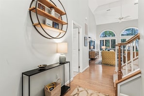 ,Foyer,