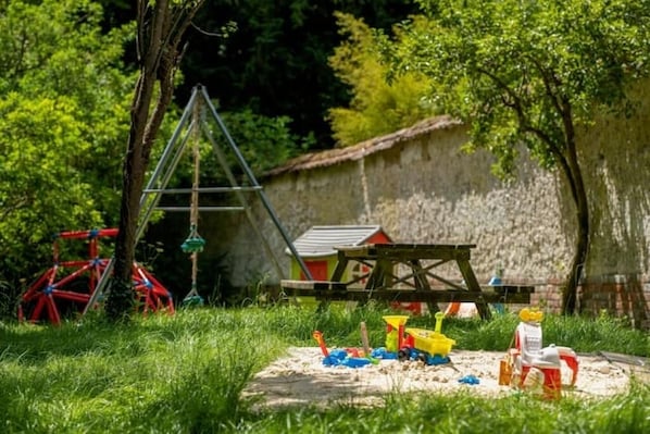Children's area