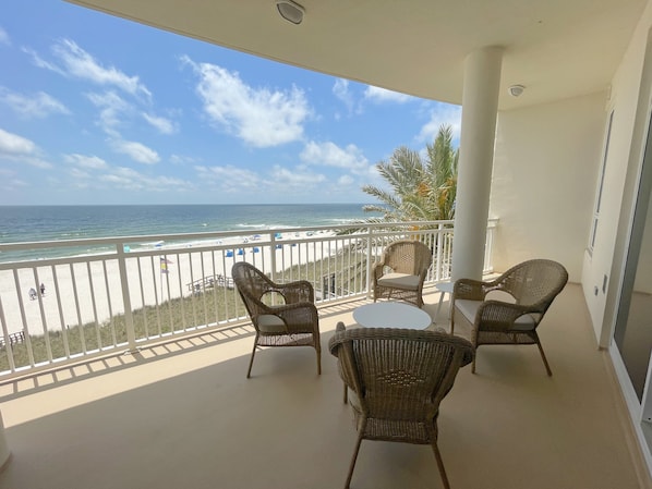 Amazing Beach Views!
