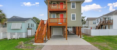 Our charming beach home in Cherry Grove
