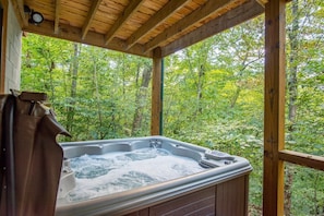 Bain à remous extérieur