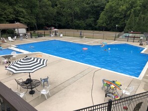 2 seasonal swimming pools (Family and Adults only)