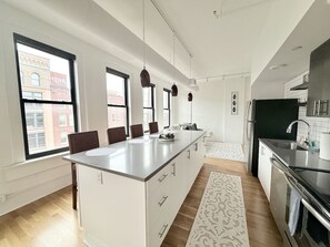 Kitchen and sitting in 507