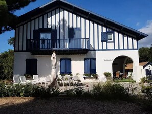 Extérieur