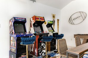 Spielezimmer