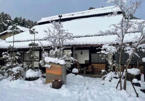 Snow Scenery of Miyabi-an