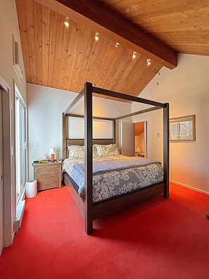 King Bed