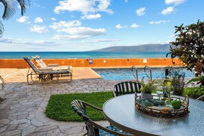 Enjoy your morning coffee with this view!