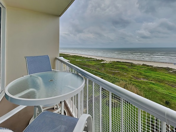 Private Balcony - Ocean Views
