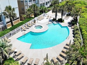 Ocean side pool