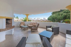 Bright and comfortable 3 Bedrooms flat in Marbella (2)