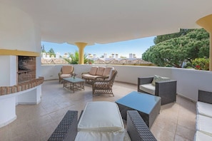 Bright and comfortable 3 Bedrooms flat in Marbella (2)