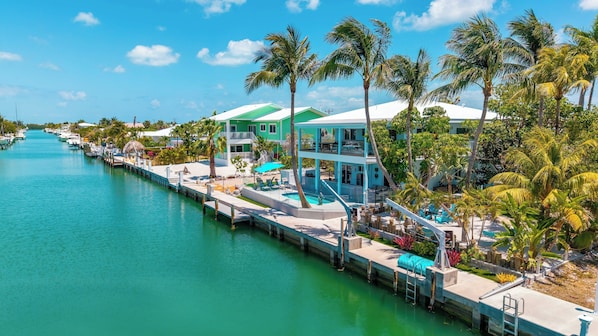 124’ private dock with canal access for your yacht