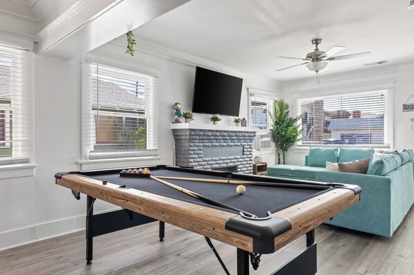 Spielezimmer