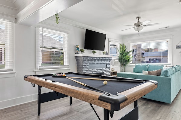 Spielezimmer