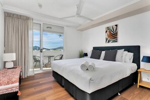 The studio comes with a plush king-sized bed, topped with hotel quality linens ready for you to sink into.